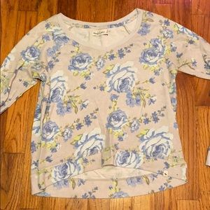 cropped floral shirt
